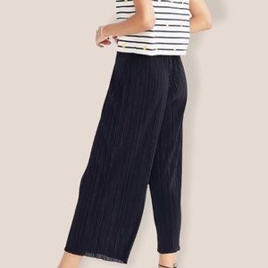 Madewell Black Accordion Gaucho Pants